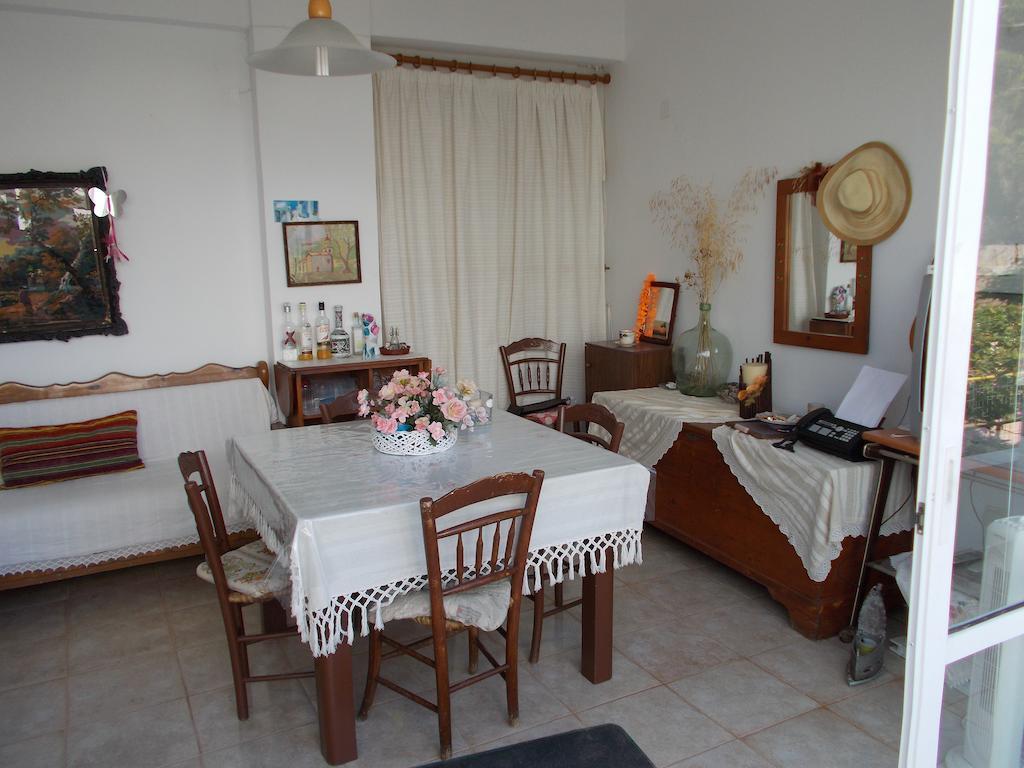 Marina Villa Kokkini Hani Exterior foto